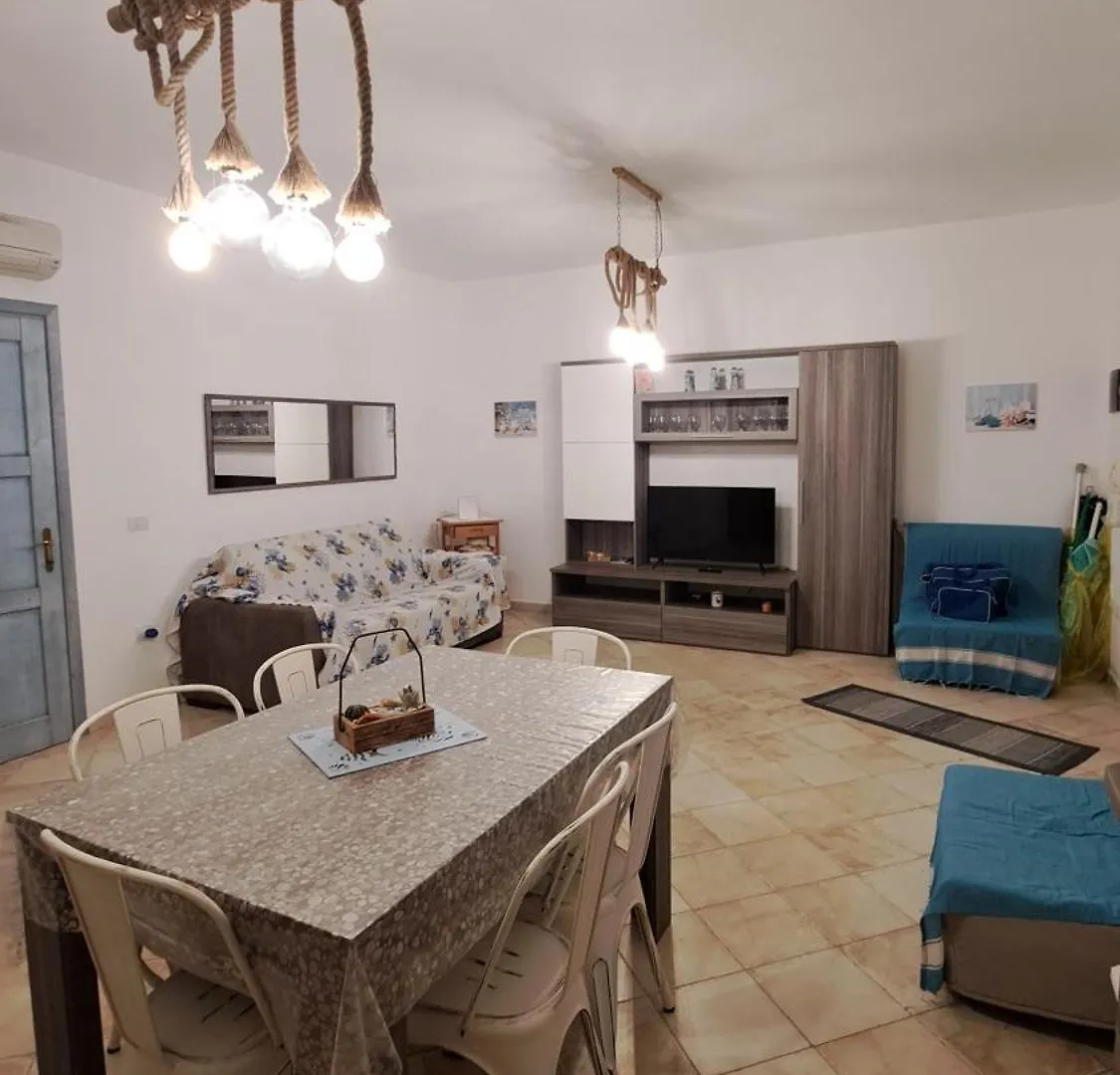 Vila Casa Biba Villasimius 0*,